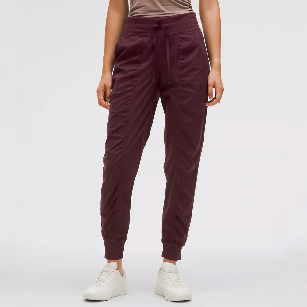 Lululemon Dance Studio Mid-Rise Jogger Full Length in Garnet‎